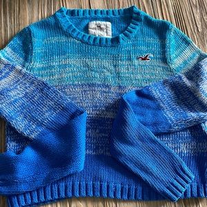 XS woman’s ombré Hollister crop sweater